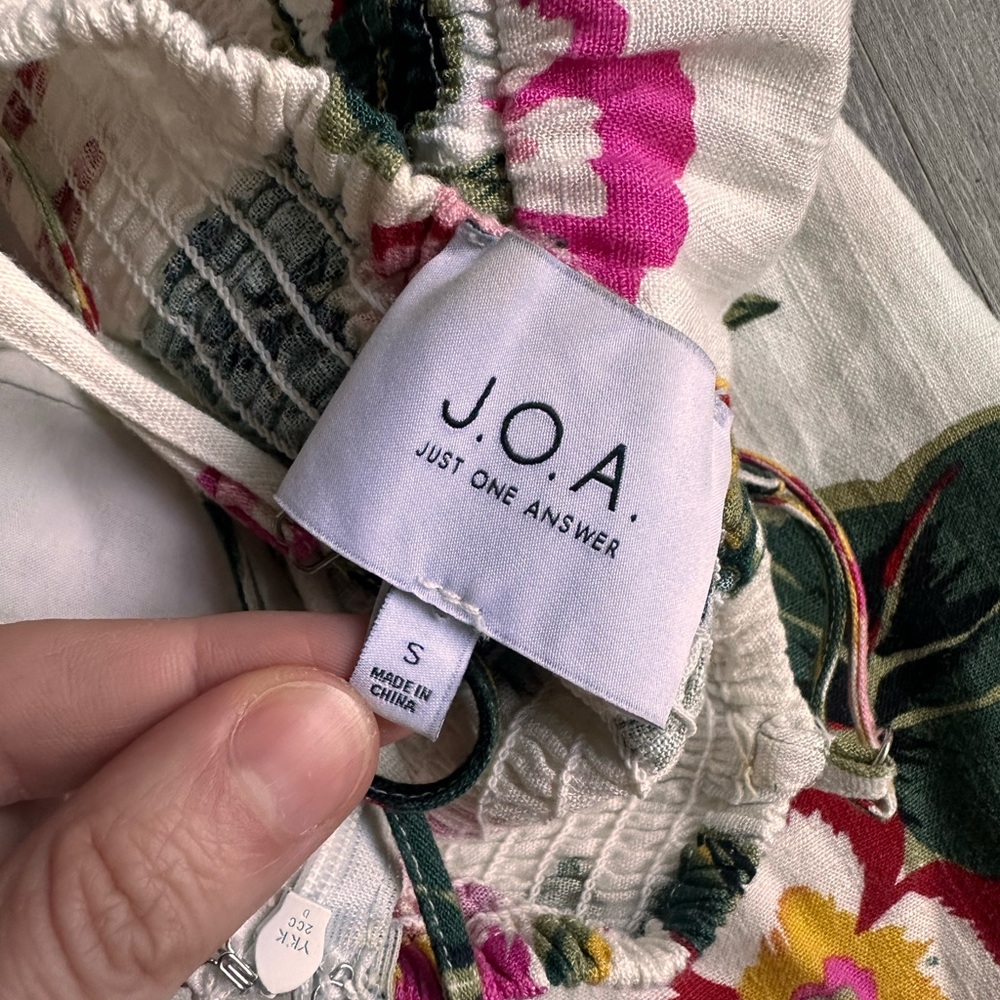 J.O.A. Tropical Breeze White Floral Print Mini Dress, Size Medium - Picture 7 of 8